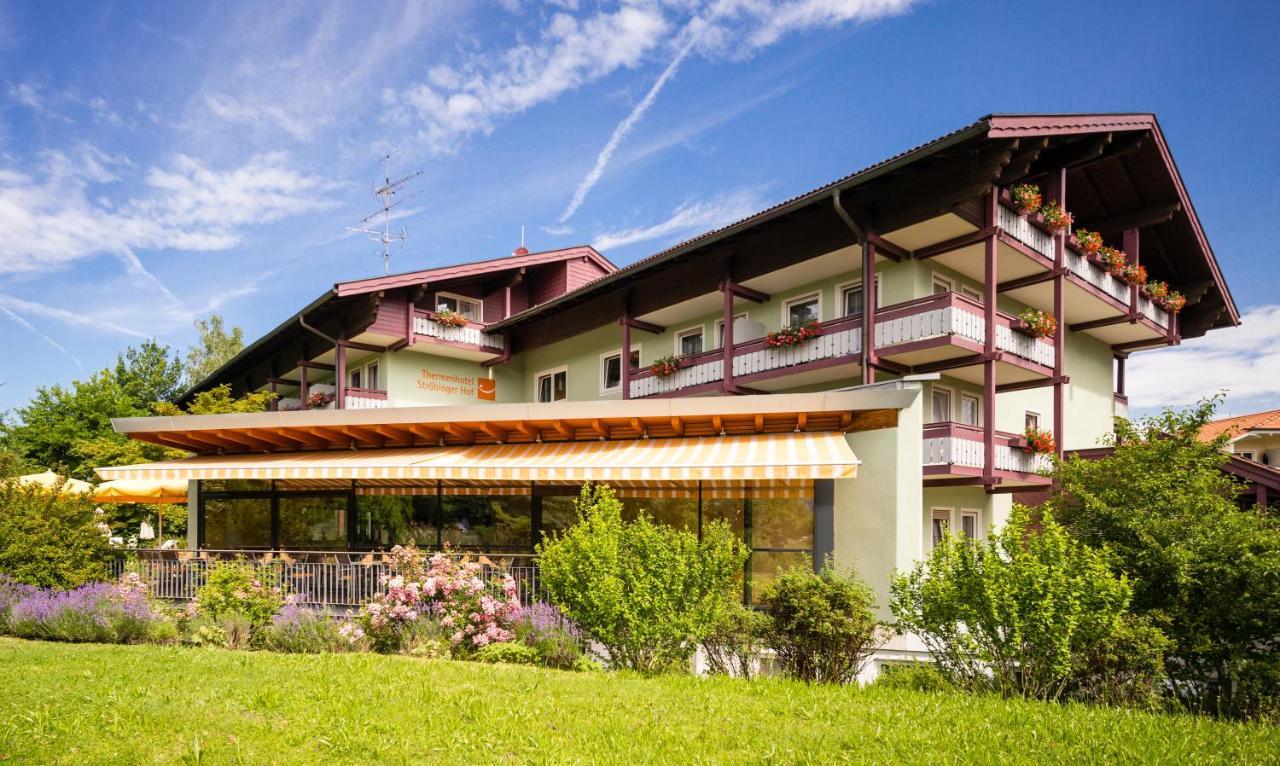 Stroebinger Hof - Therme Wellness Resort Bad Endorf Exterior foto