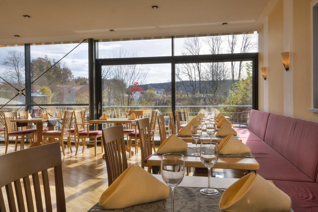 Stroebinger Hof - Therme Wellness Resort Bad Endorf Exterior foto