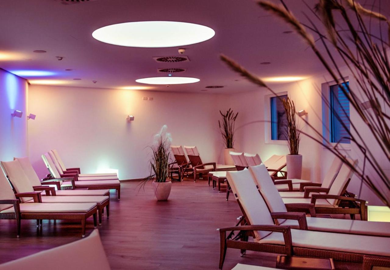 Stroebinger Hof - Therme Wellness Resort Bad Endorf Exterior foto