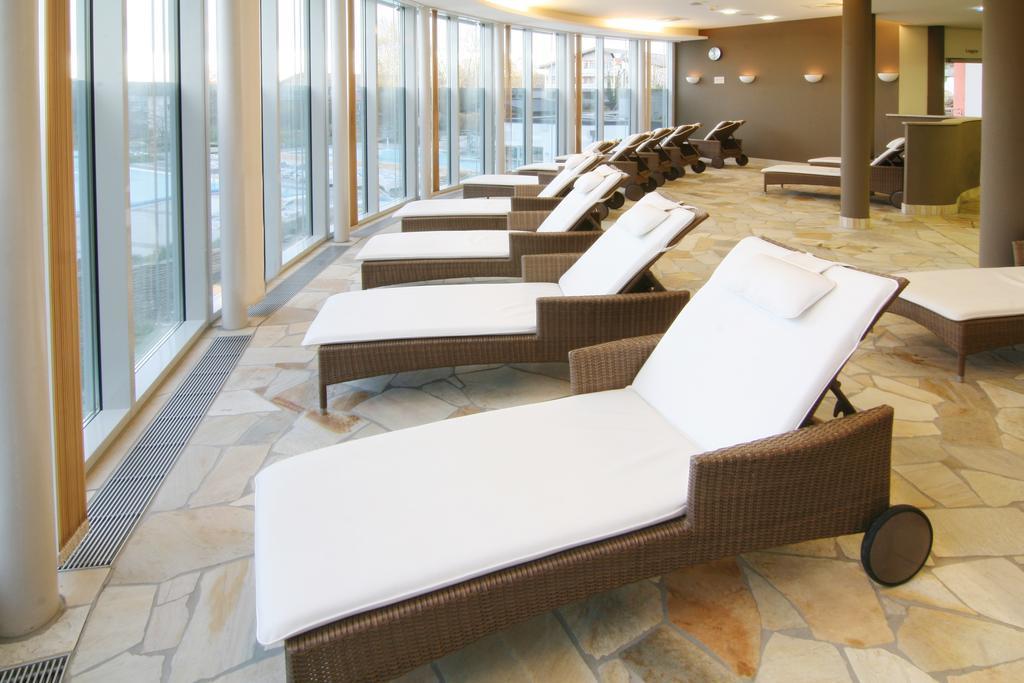 Stroebinger Hof - Therme Wellness Resort Bad Endorf Exterior foto