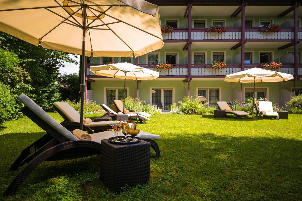 Stroebinger Hof - Therme Wellness Resort Bad Endorf Exterior foto