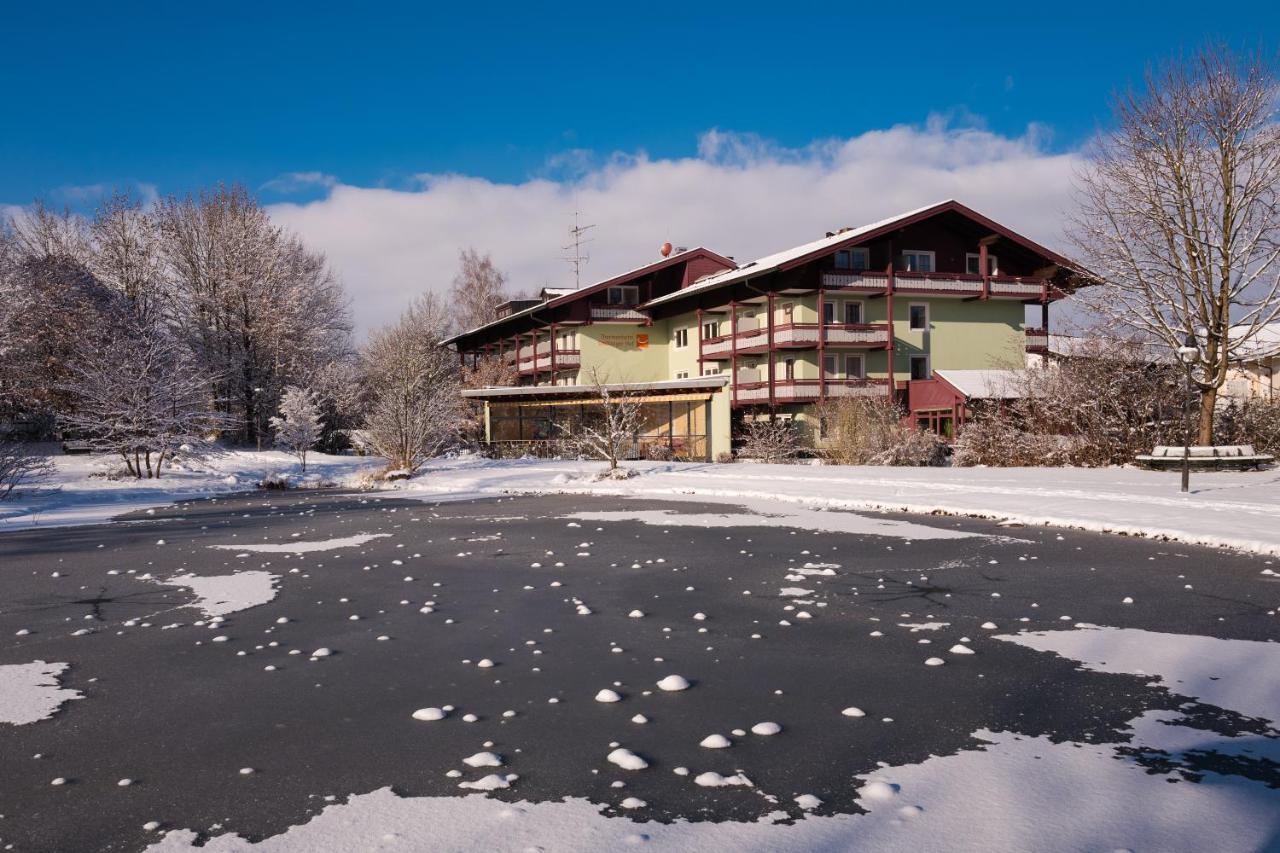Stroebinger Hof - Therme Wellness Resort Bad Endorf Exterior foto